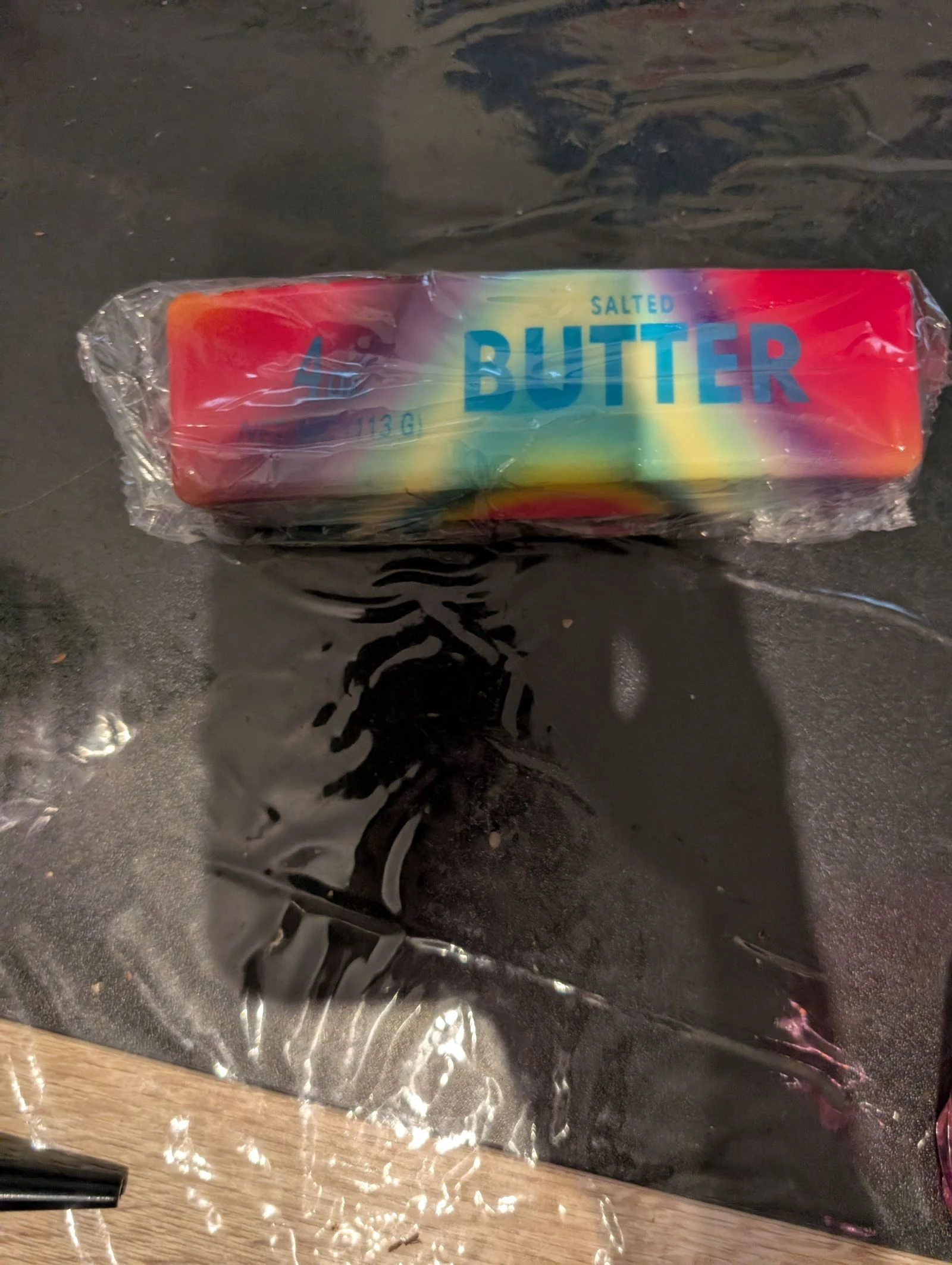 Squishy anti-stress "Salted Butter" / Effet arc-en-ciel